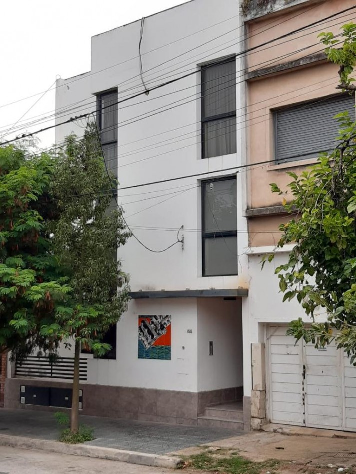 Alberdi departamento en venta a metros Av. Colon 