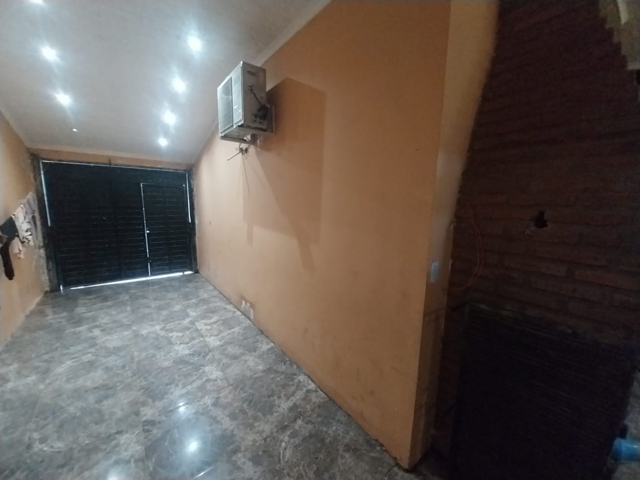 Talleres Este casa esquina venta equipada FULL