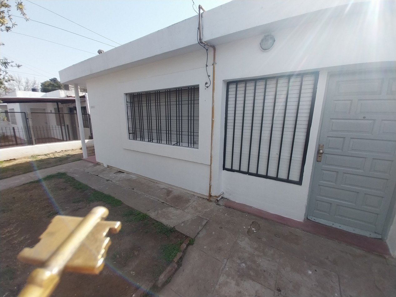 RESERVADA Apto Bancor Venta Casa 3 dor ATE zona Ruta 20 Rosedal