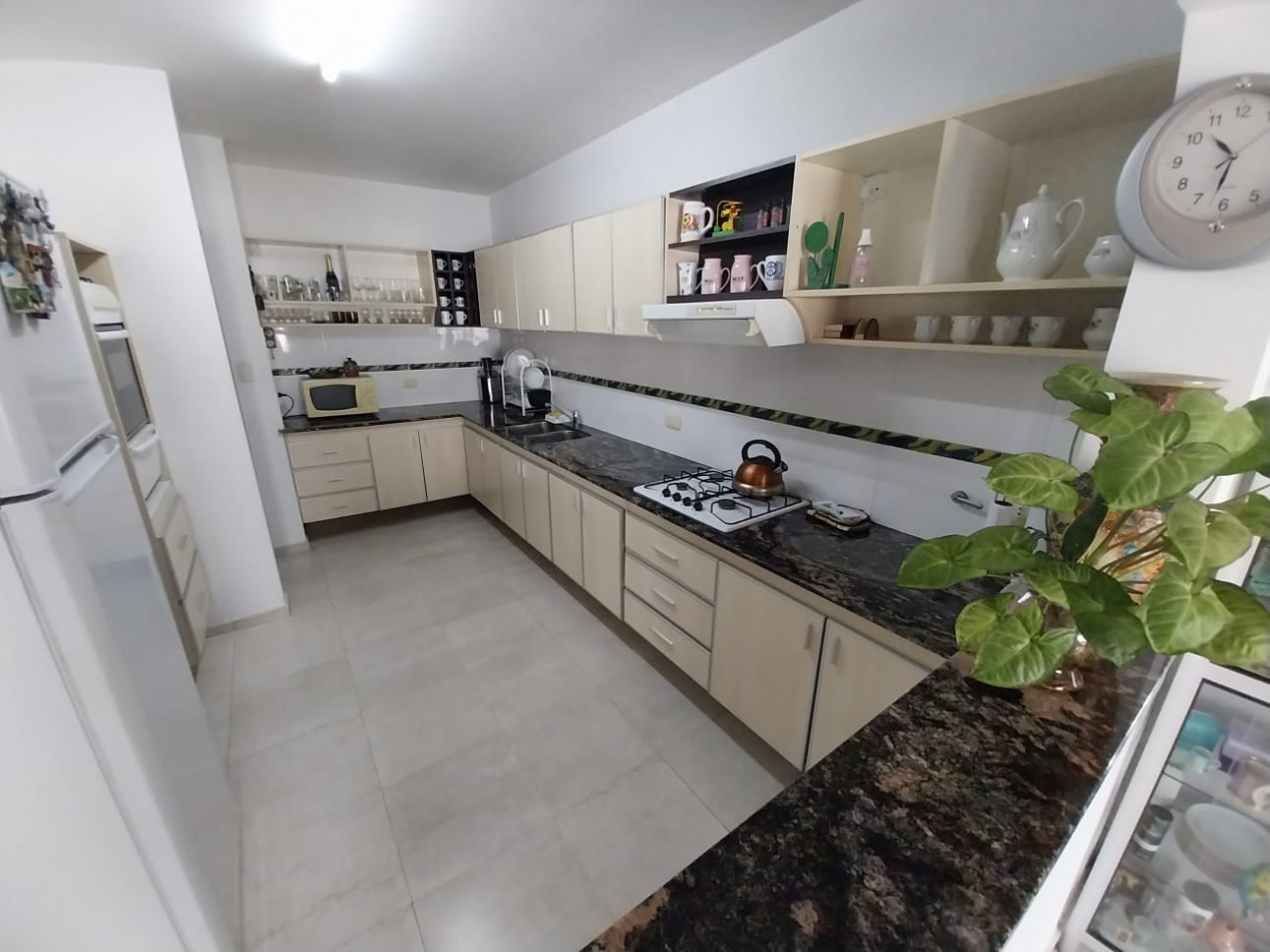 Rosedal Casa y depto en venta excelentes condiciones