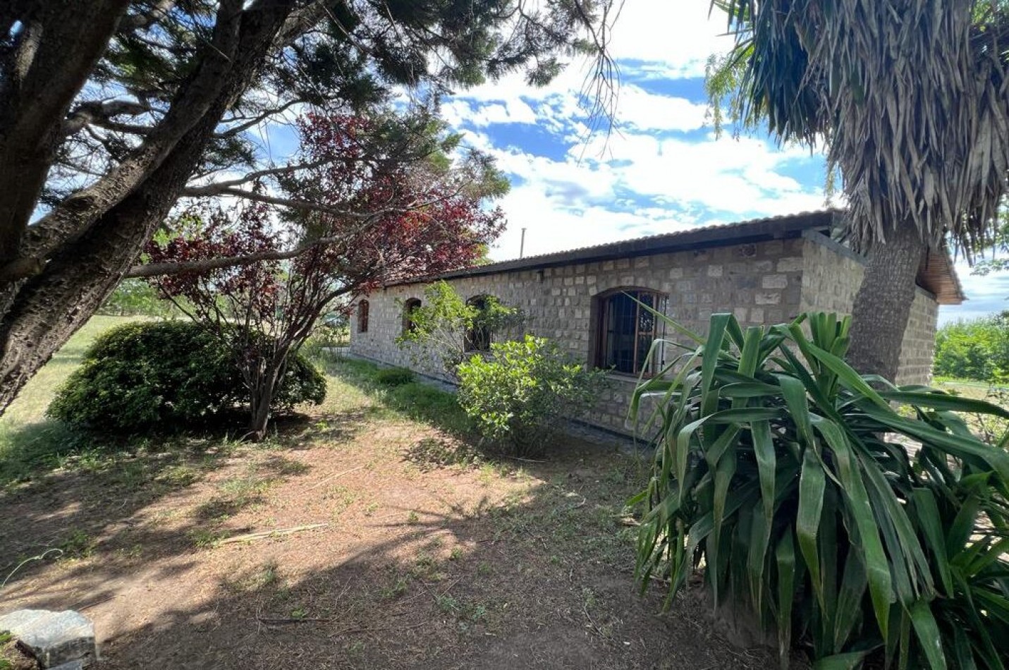 Vendo hermosa casa en Villa Sierras de Oro Malagueño