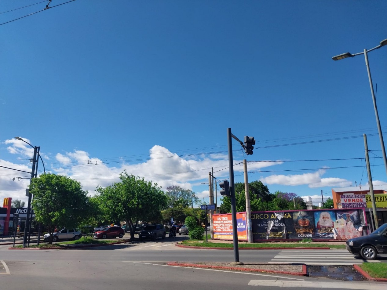 Terreno venta sobre Av. Fuerza Aerea frente Mc Donald