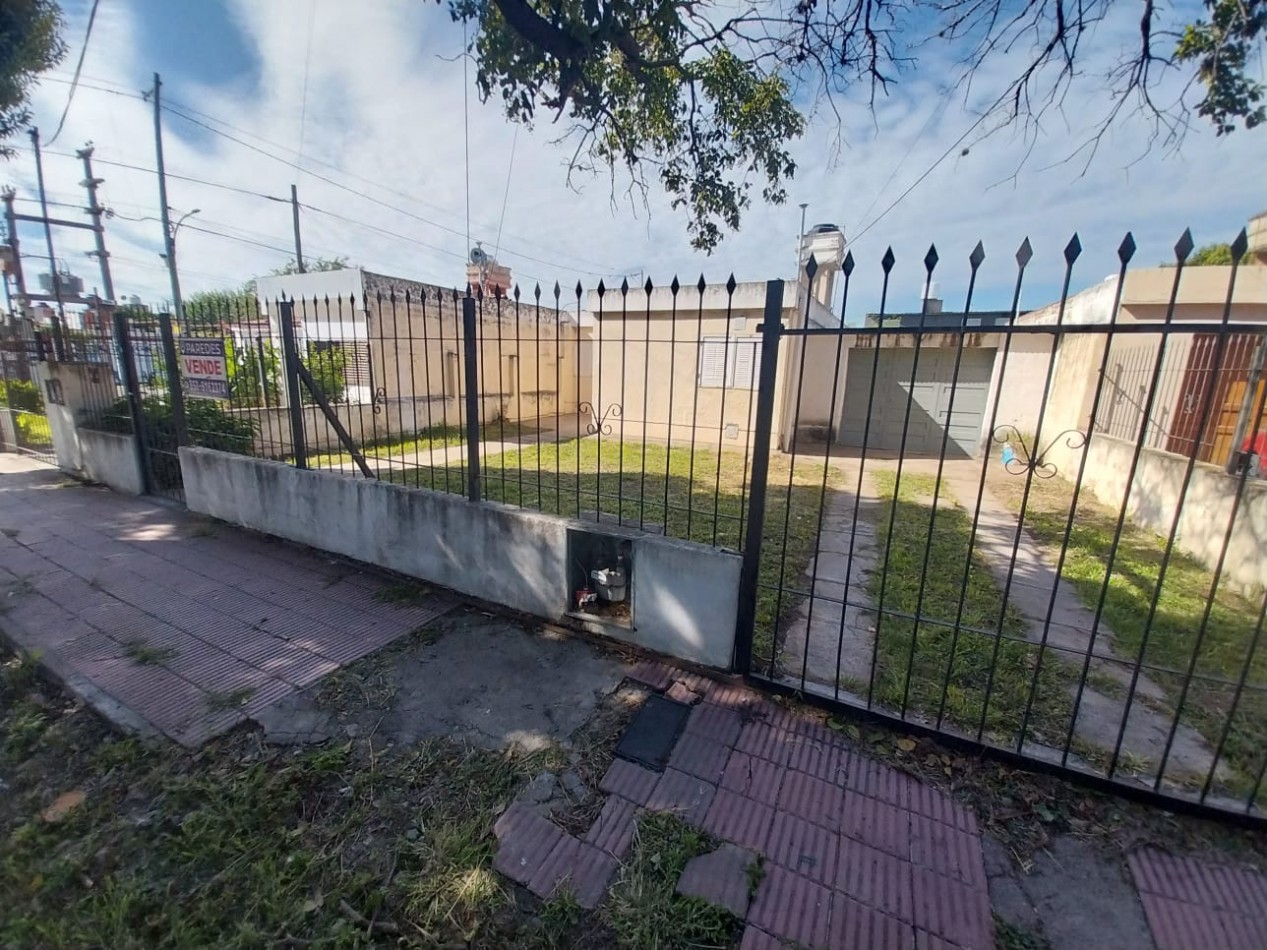 Estacion Flores casa en venta 3 dor a metros Pettirossi