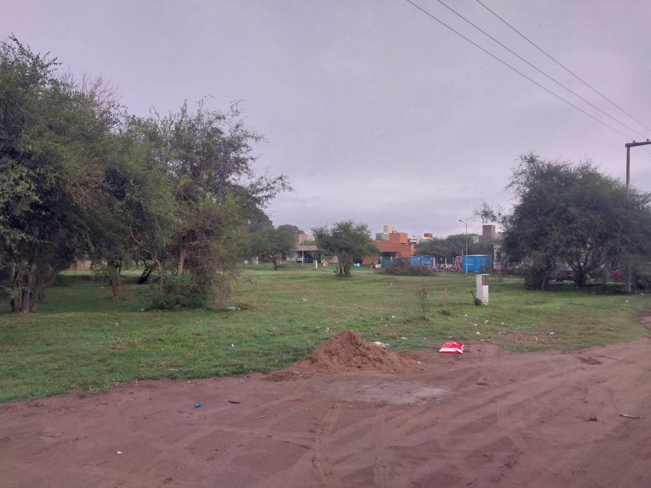 Terreno en venta Villa Catalina Cno Rio Ceballos 