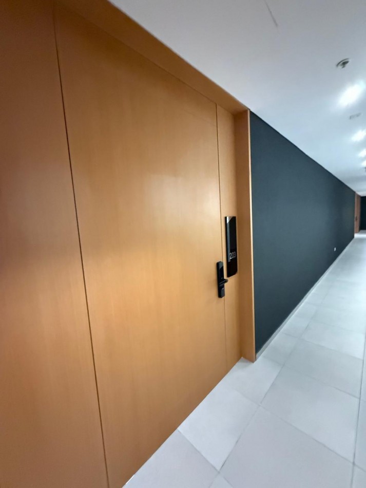 POCITO Alquiler Oficina 90m2 frente Av. Velez Sarsfield