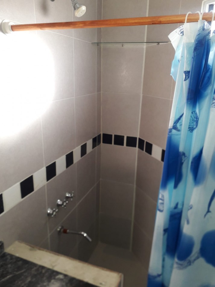 Alquiler departamento planta alta Aviador Pettirossi 2700