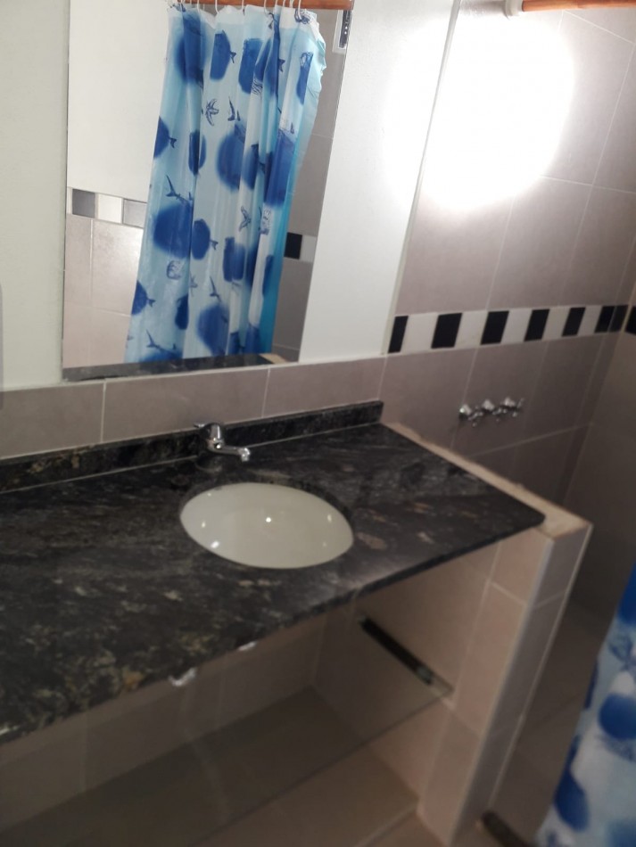 Alquiler departamento planta alta Aviador Pettirossi 2700