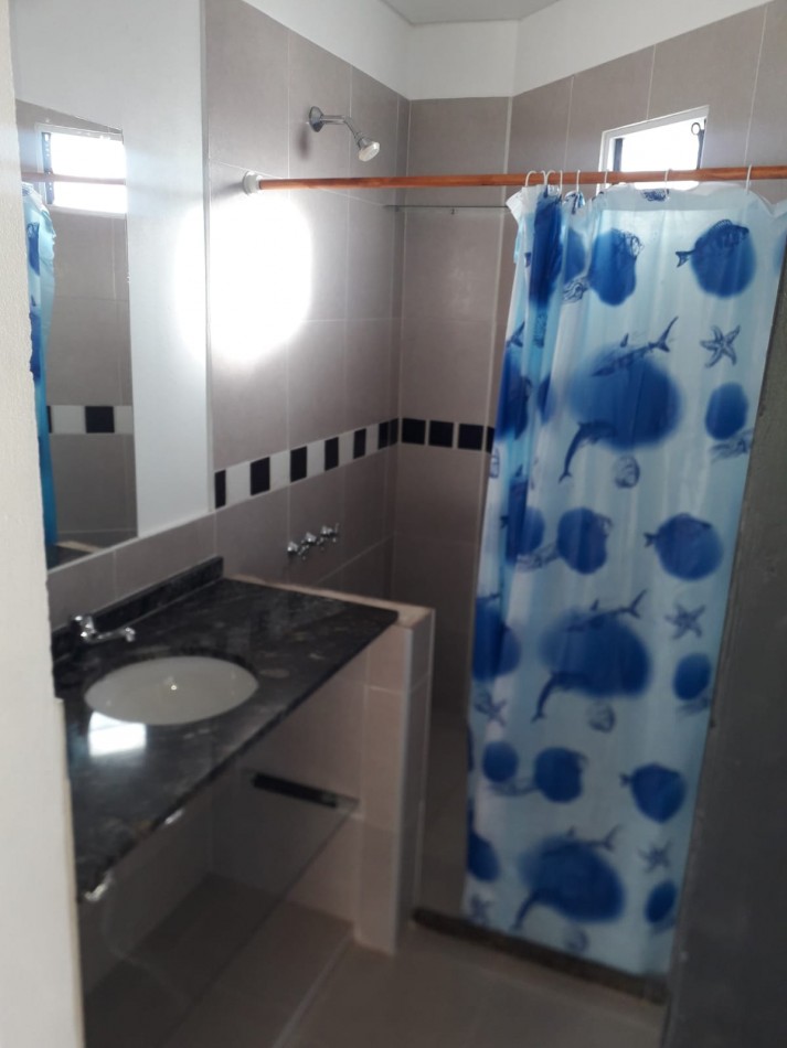 Alquiler departamento planta alta Aviador Pettirossi 2700