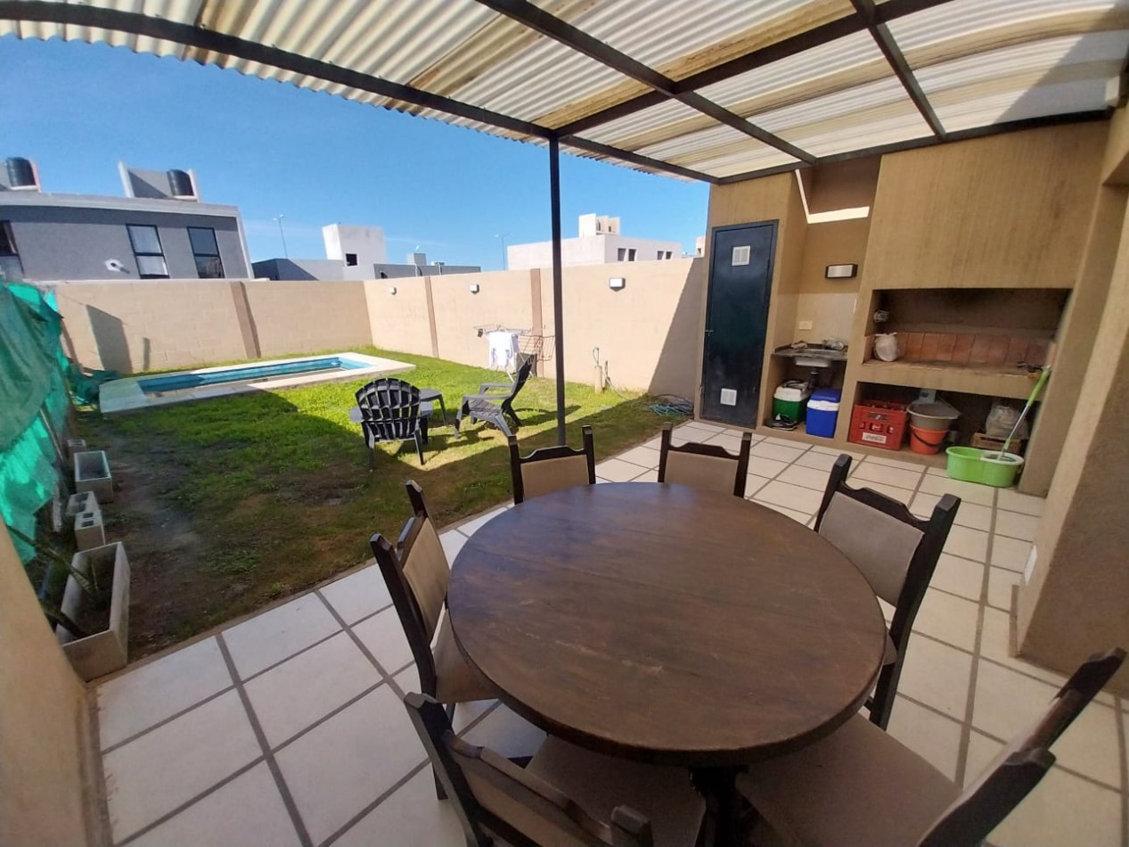 Barrio La Docta venta de Duplex 3 dor nuevo de calidad