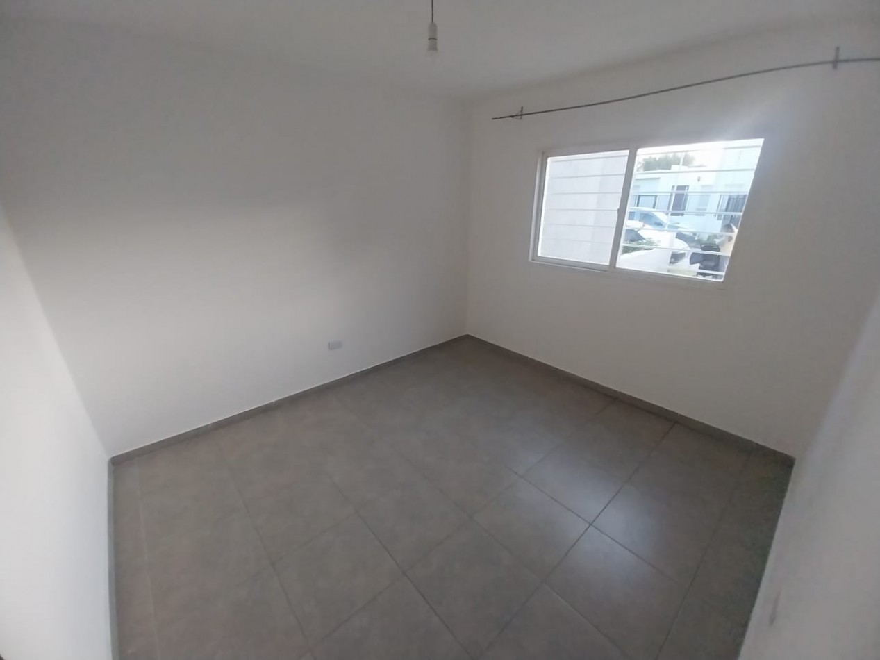 Carrara de Horizonte Sur Alquiler casa 2 dor impecable