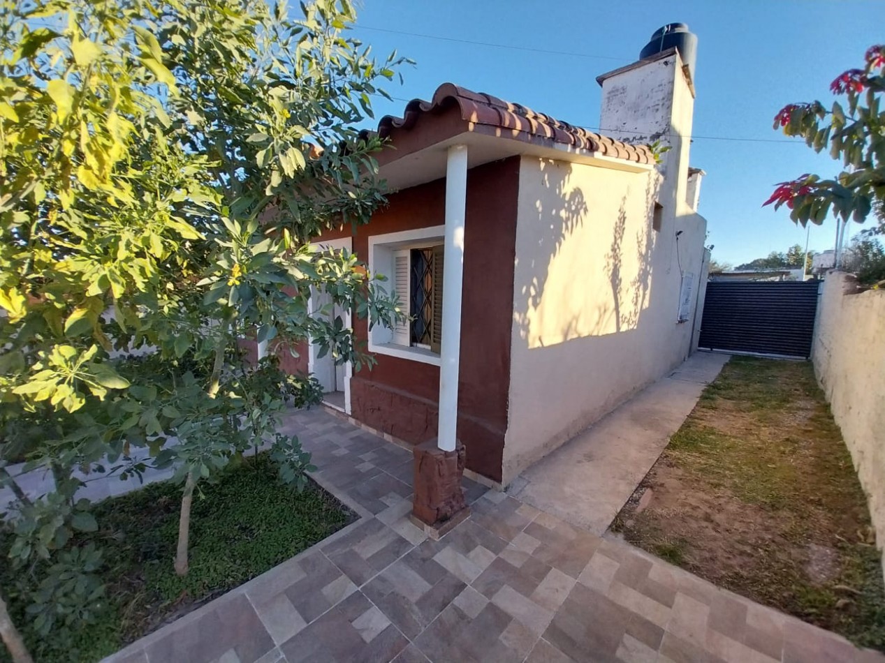 Casa venta APTA CREDITO 2dor Villa Adela (Bancor) IAF Planos
