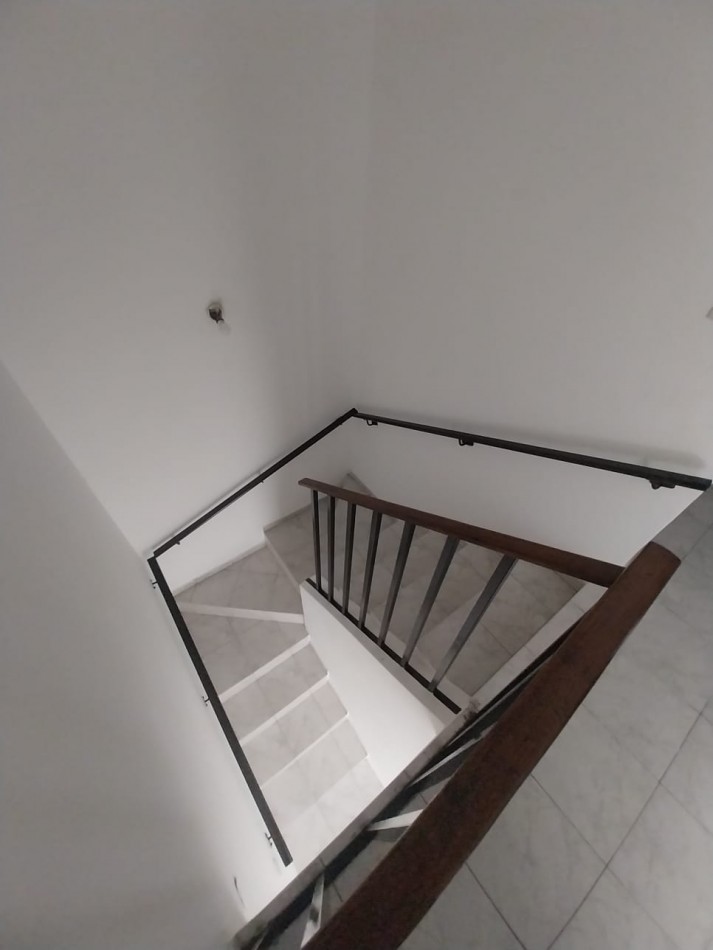 El Trebol alquiler Duplex 3 dor zona Luis Agote Los Naranjos
