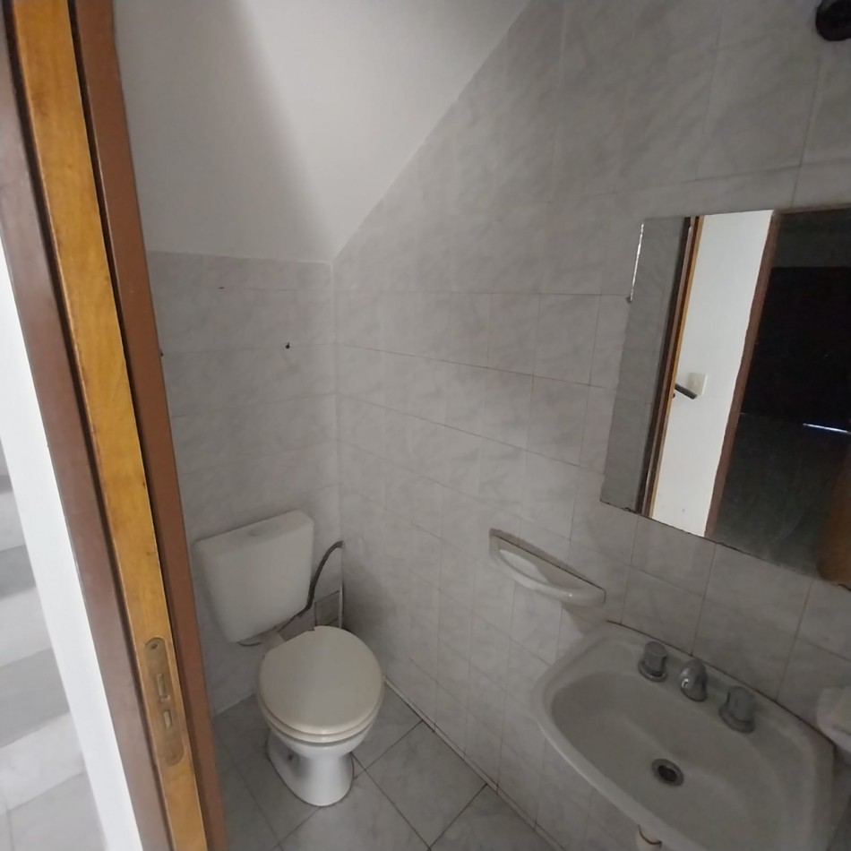 El Trebol alquiler Duplex 3 dor zona Luis Agote Los Naranjos