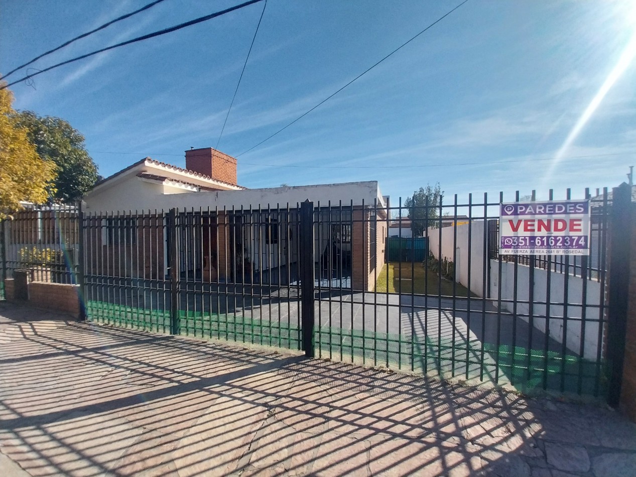 Villa Carlos Paz casa venta piscina apta credito