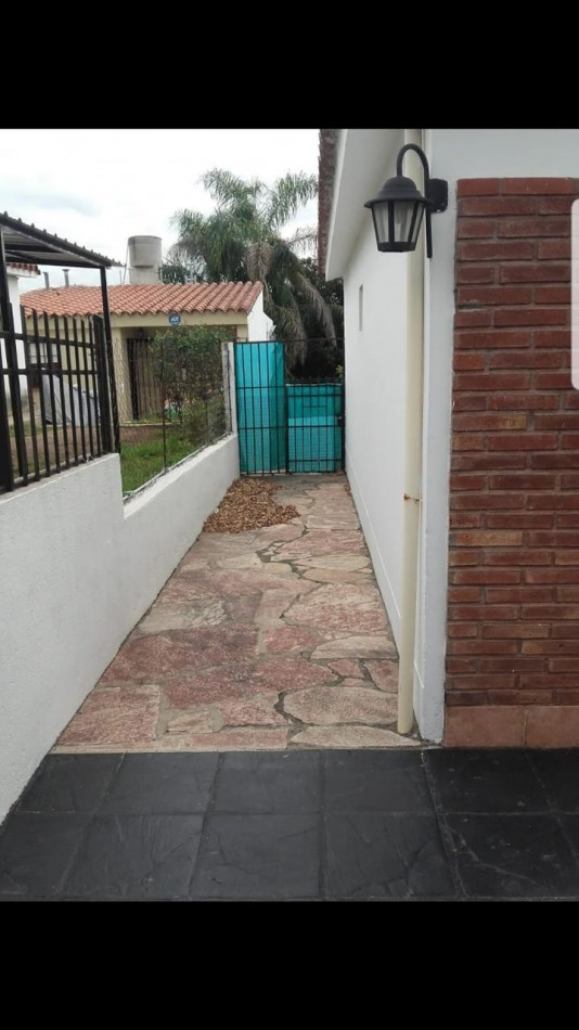 Villa Carlos Paz casa venta piscina apta credito