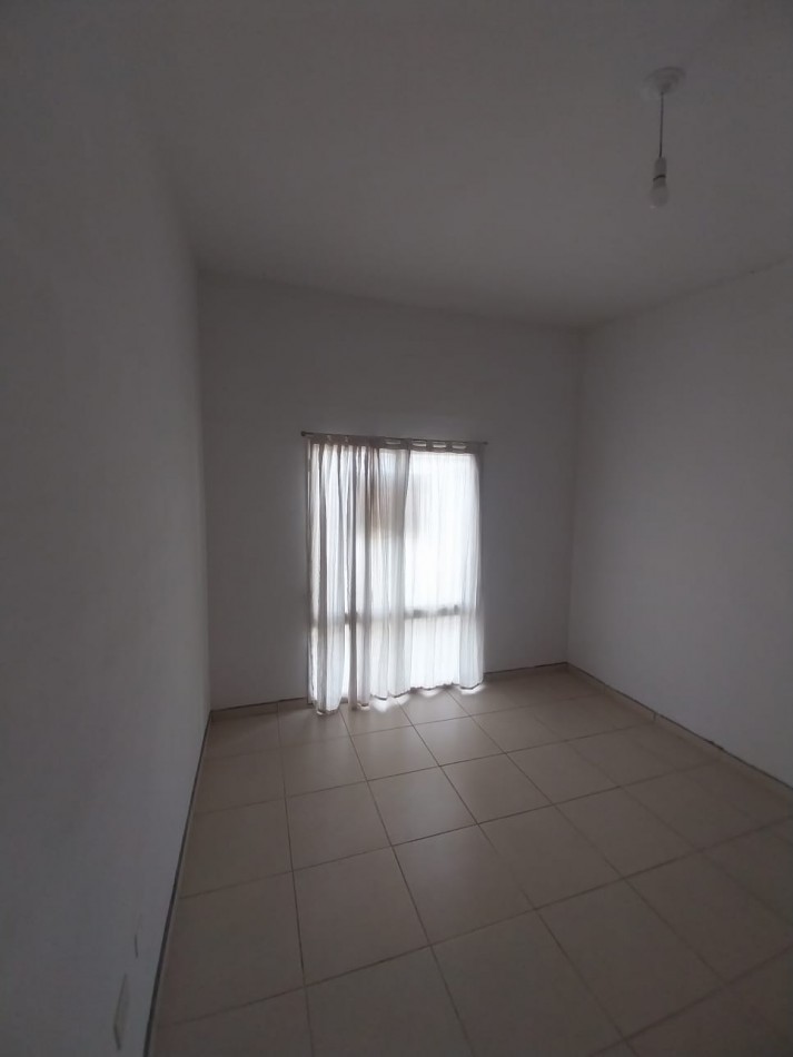 Alquiler casa 1 dormitorio Rene Favalor Sur