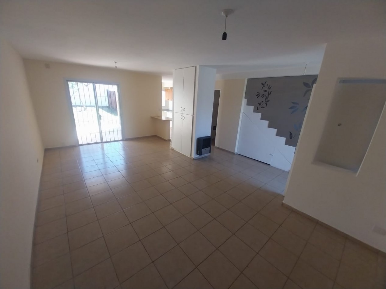 Parque Don Bosco Duplex Alquiler 2 dor  zona Valle Escondido