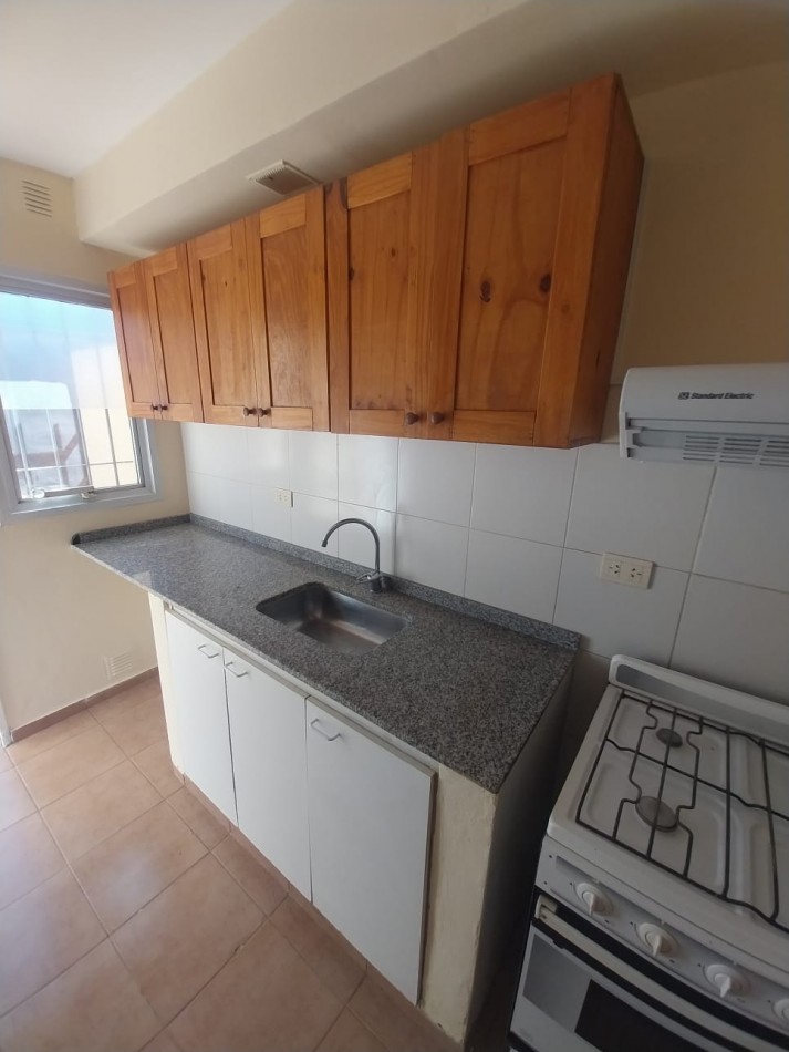 Parque Don Bosco Duplex Alquiler 2 dor  zona Valle Escondido