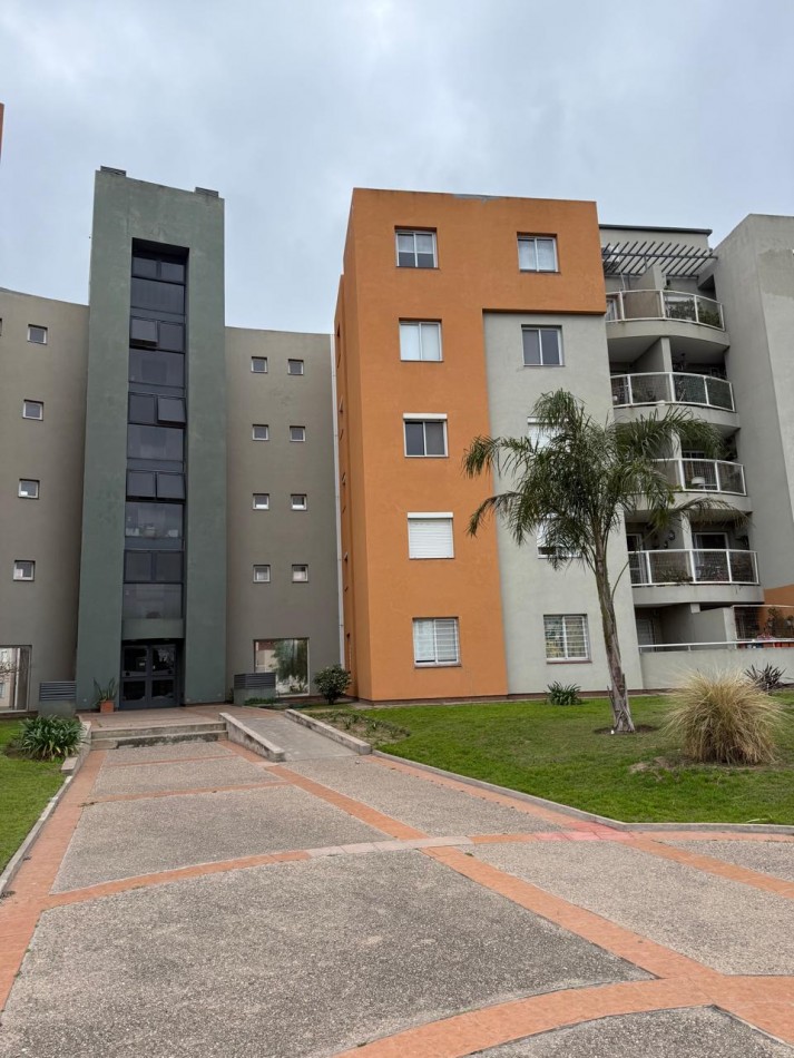 Balcones del Chateau Alquiler depto Planta baja 3 dor