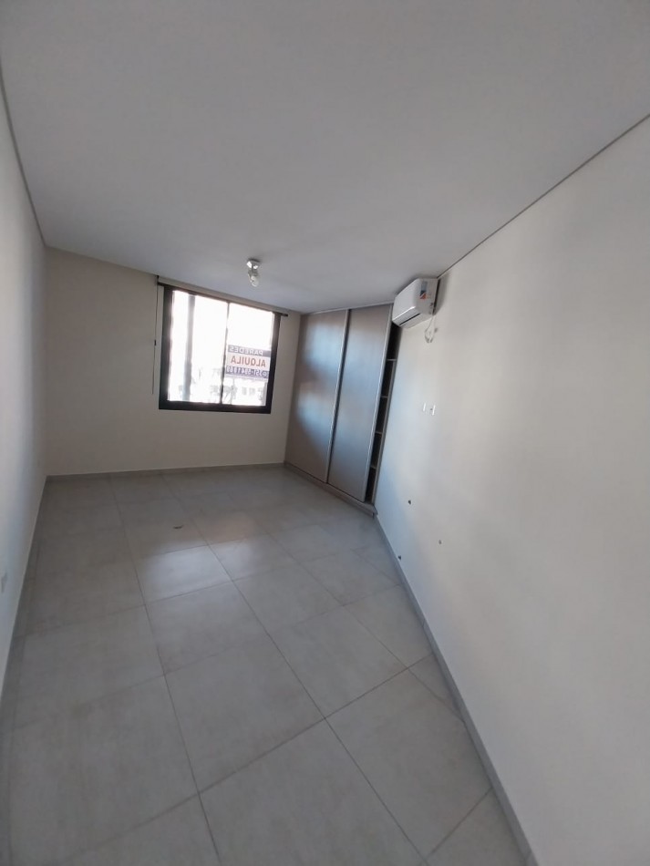 Carlos Paz centro alquiler departamento 2 dor Cochera Amenities