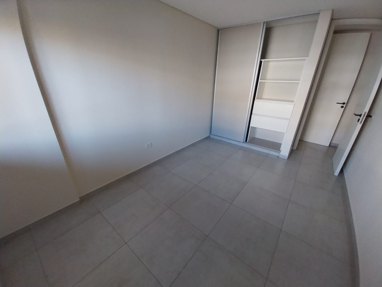 Carlos Paz centro alquiler departamento 2 dor Cochera Amenities
