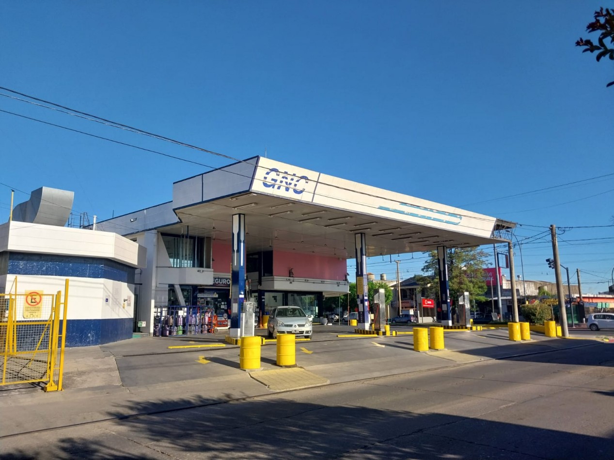 Ruta 20 Vendo importante esquina sobre Av. Fuerza Aerea 