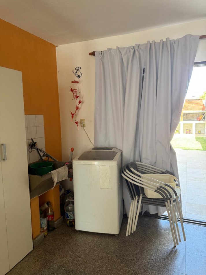 Centro America casa venta incluye depto en Planta Alta