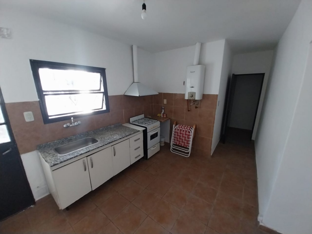 ATE casa en alquiler 2 dor a metros Ruta 20 (Rosedal)