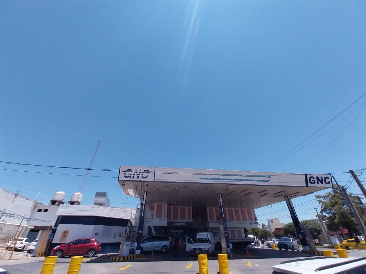 Terreno Av. Fuerza Aerea y Padre Lozano ideal Concesionarias Fast Food  