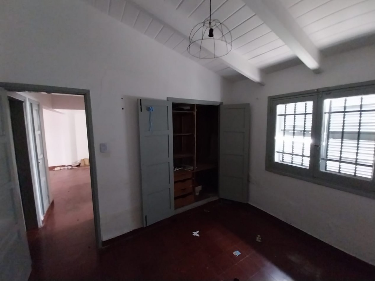 Matienzo casa a REFACCIONAR 2 dormitorios