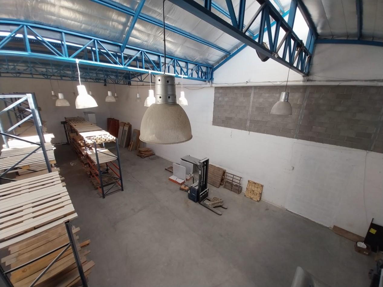 Alquiler Local Galpon Oficinas Av. Fuerza Aerea Ruta 20