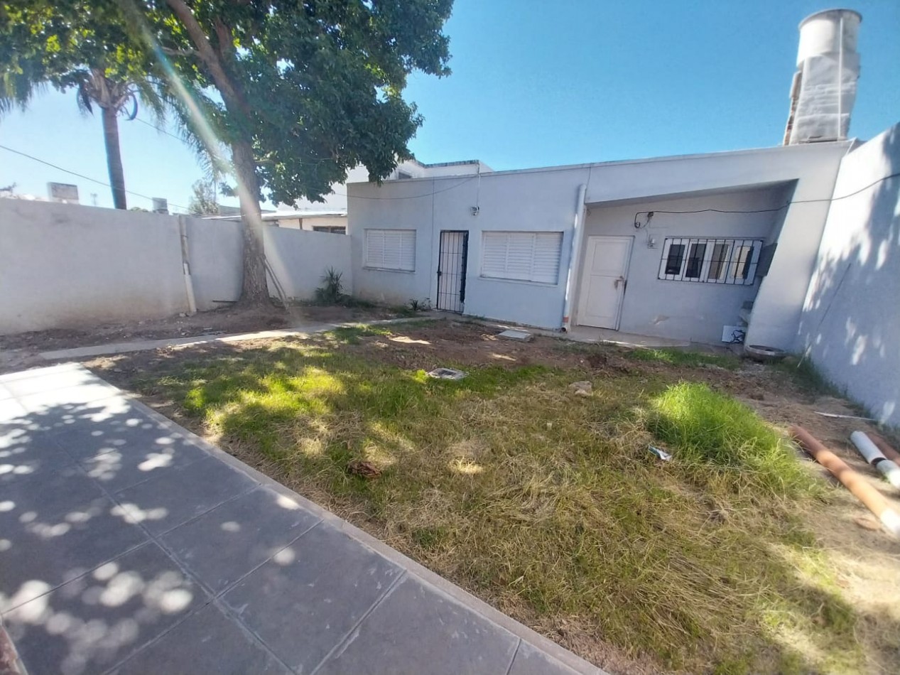 Rosedal casa y depto en venta sobre Brown zona Ruta 20