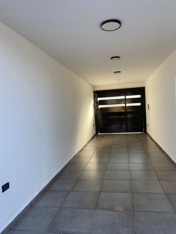 Alquiler Barrio Villa Adela 2 dormitorios impecable