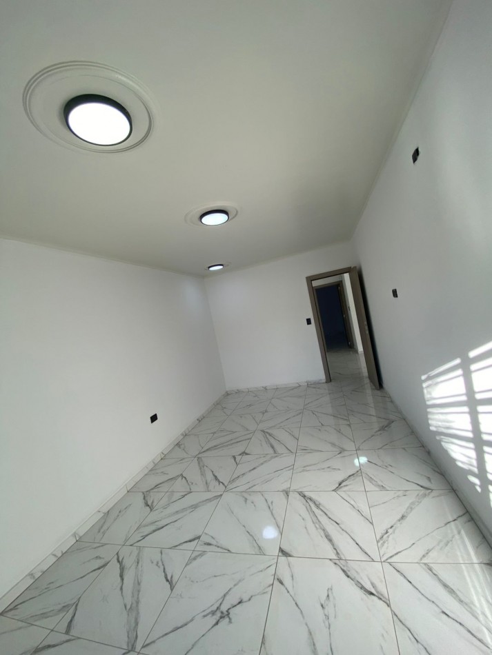 Alquiler Barrio Villa Adela 2 dormitorios impecable