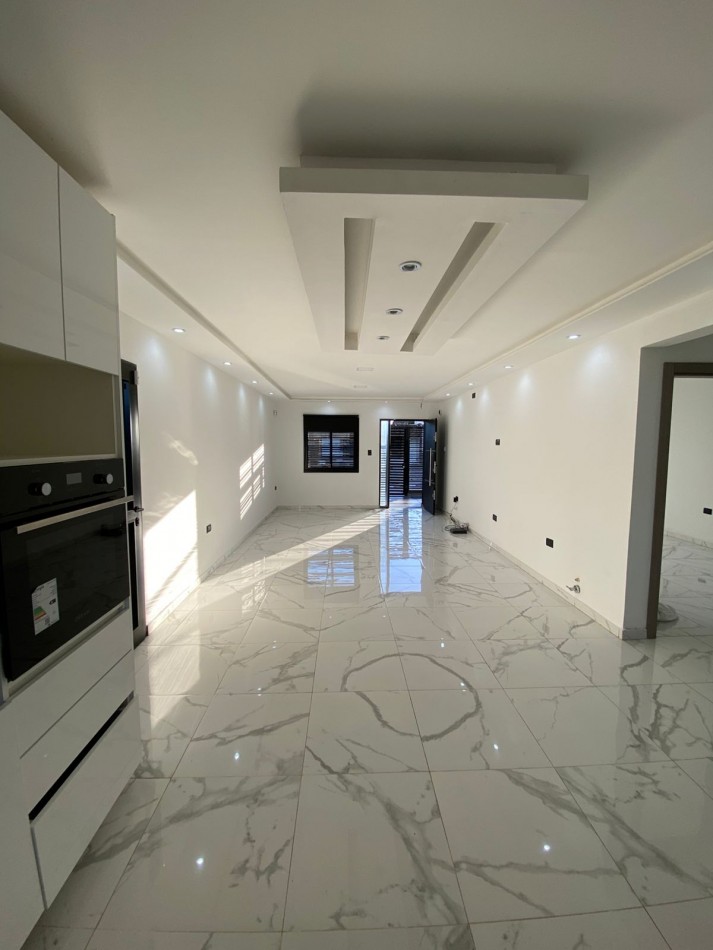 Alquiler Barrio Villa Adela 2 dormitorios impecable