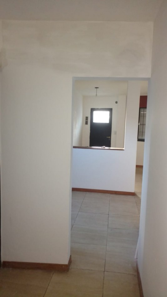 Alquiler departamento 1dor Ameghino Norte a metros Av. Fuerza Aerea