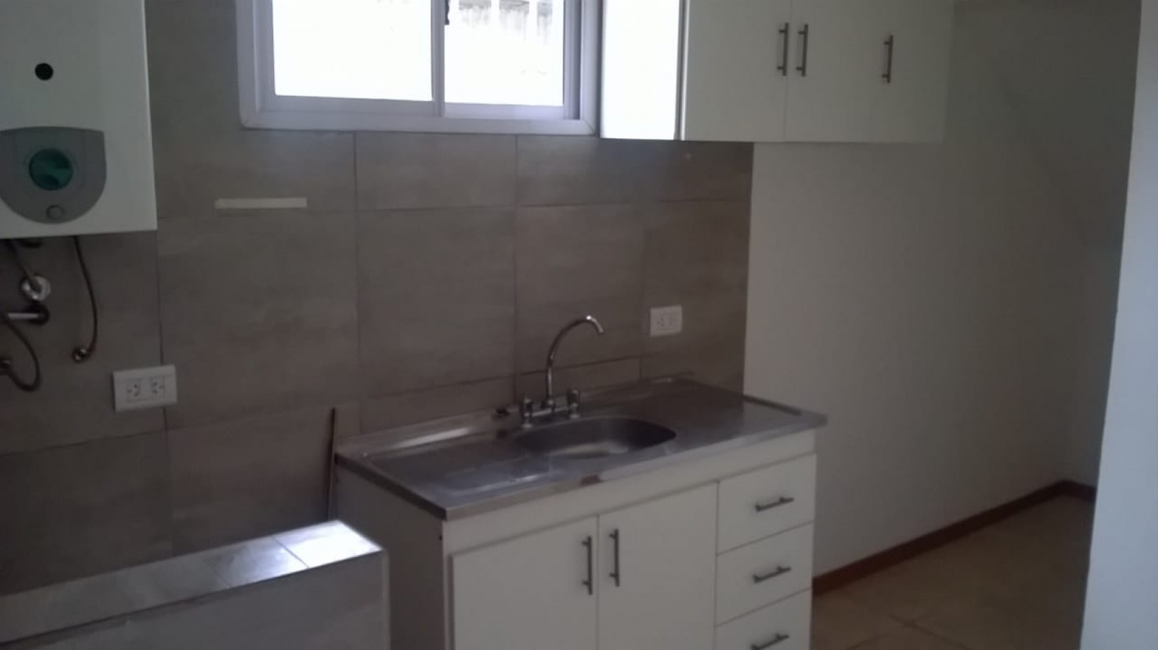 Alquiler departamento 1dor Ameghino Norte a metros Av. Fuerza Aerea