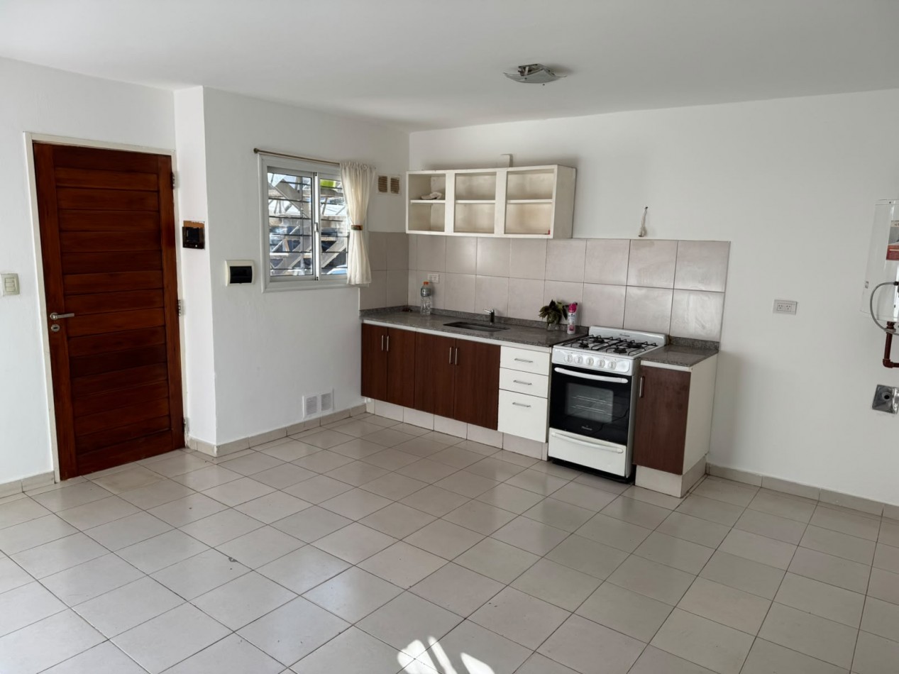 La Calera Depto en venta 1 dor cochera piscina Hermosa Vista 