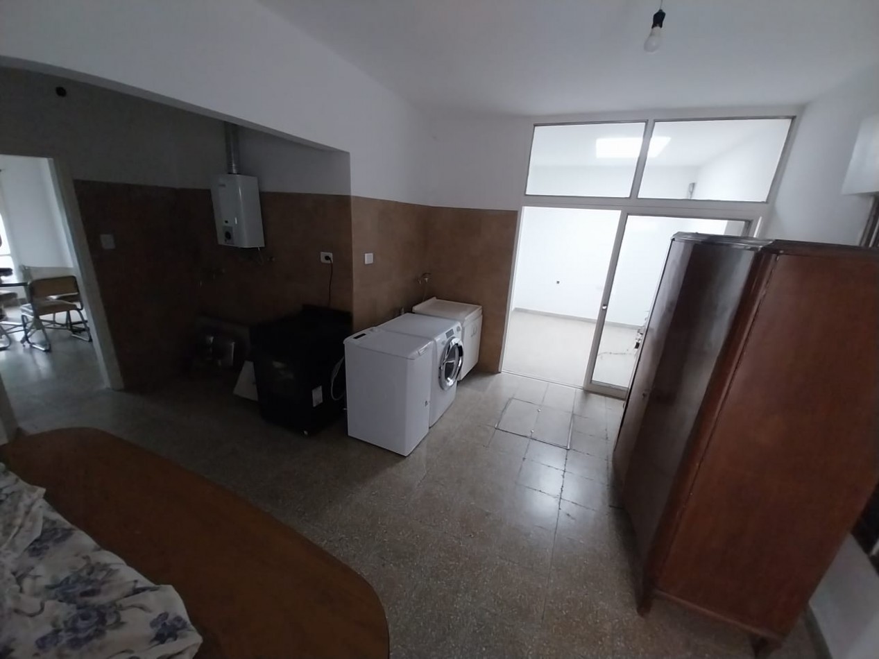 Alto Alberdi casa en venta a metros de Felix Paz