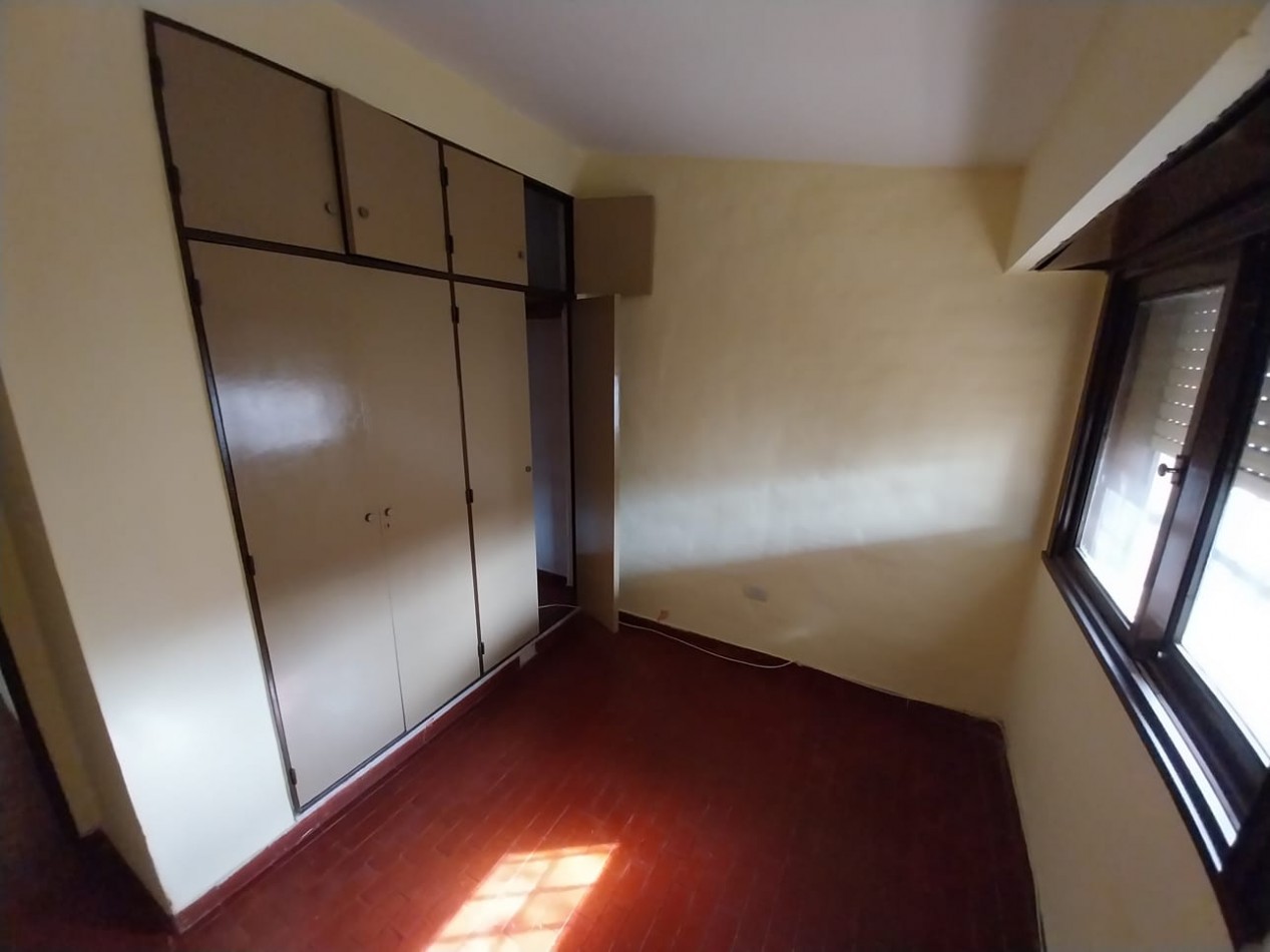 Rosedal casa en venta esquina 3 dor 2 baños la mejor zona