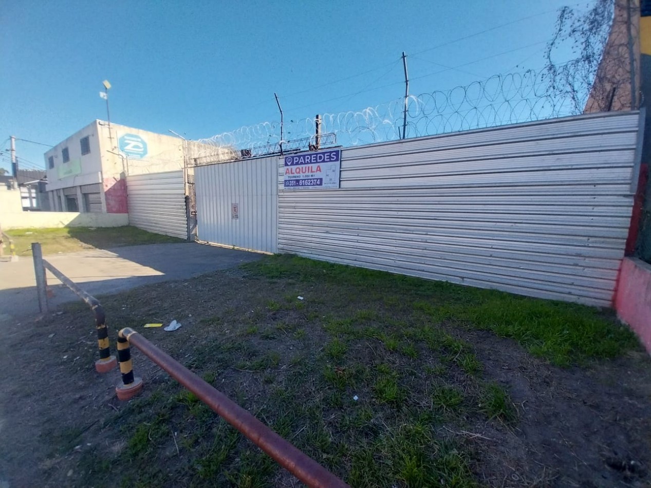 Alquiler Terreno baldio 1.000 m2 Av. Fuerza Aerea 4500