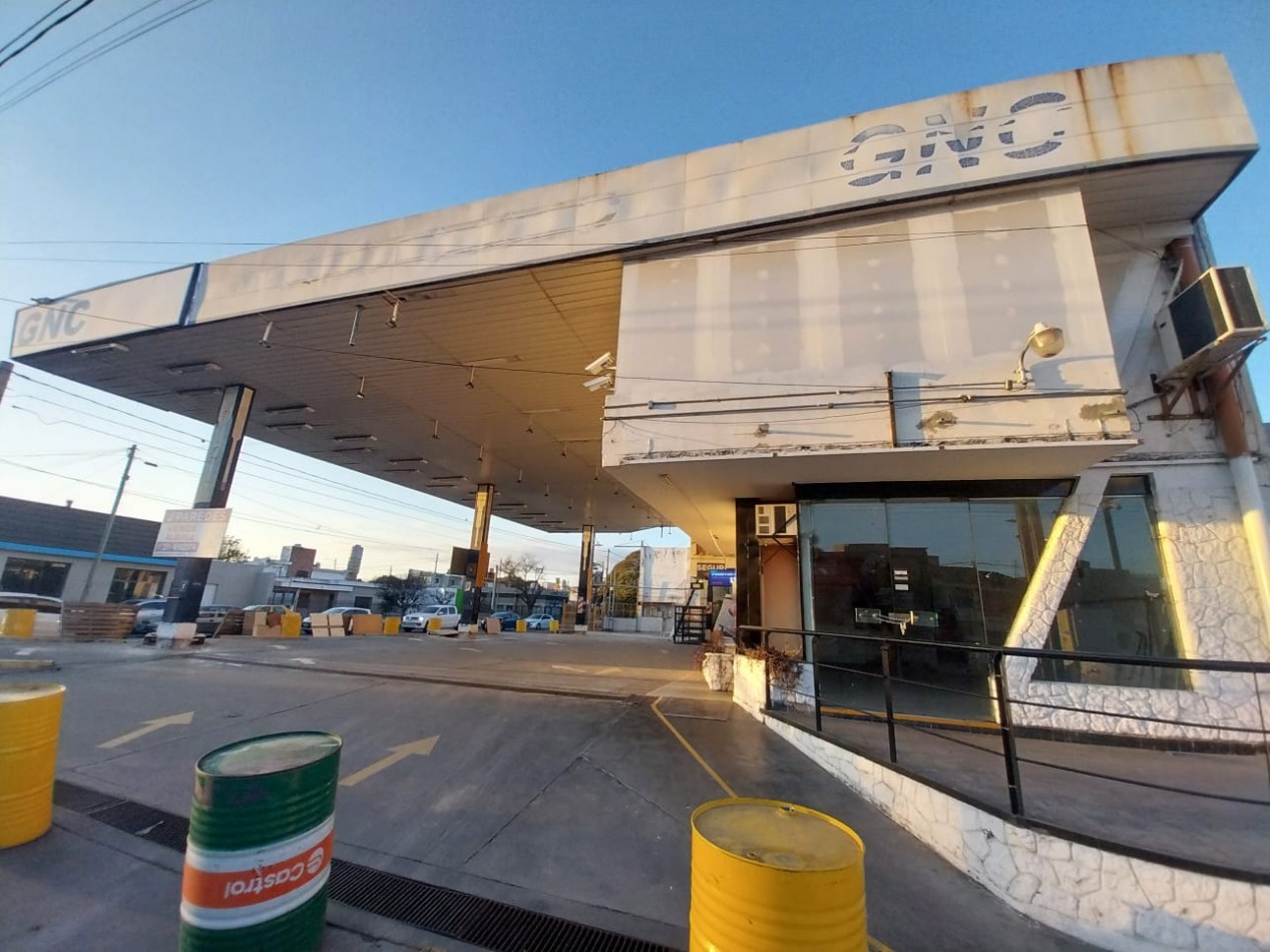 Alquiler Terreno 840m2 Av. Fuerza Aerea y Padre Lozano ideal Concesionarias Fast Food Ex GNC