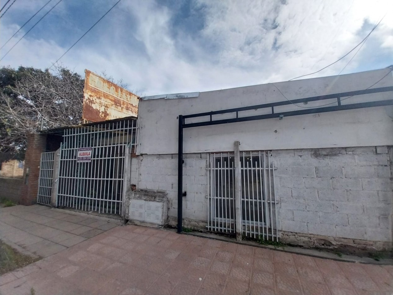 ALQUILER Salon ideal Ferreteria Gastronomia Gym sobre Lagunilla