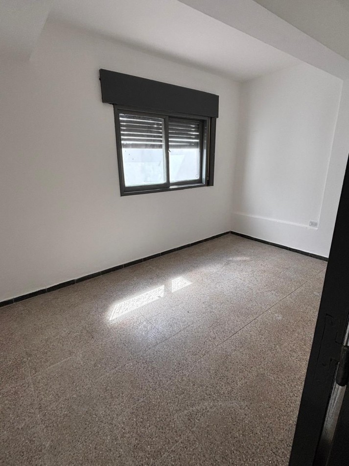 ALQUILER departamento 2 dor sobre Av. Fuerza Aerea al 4500