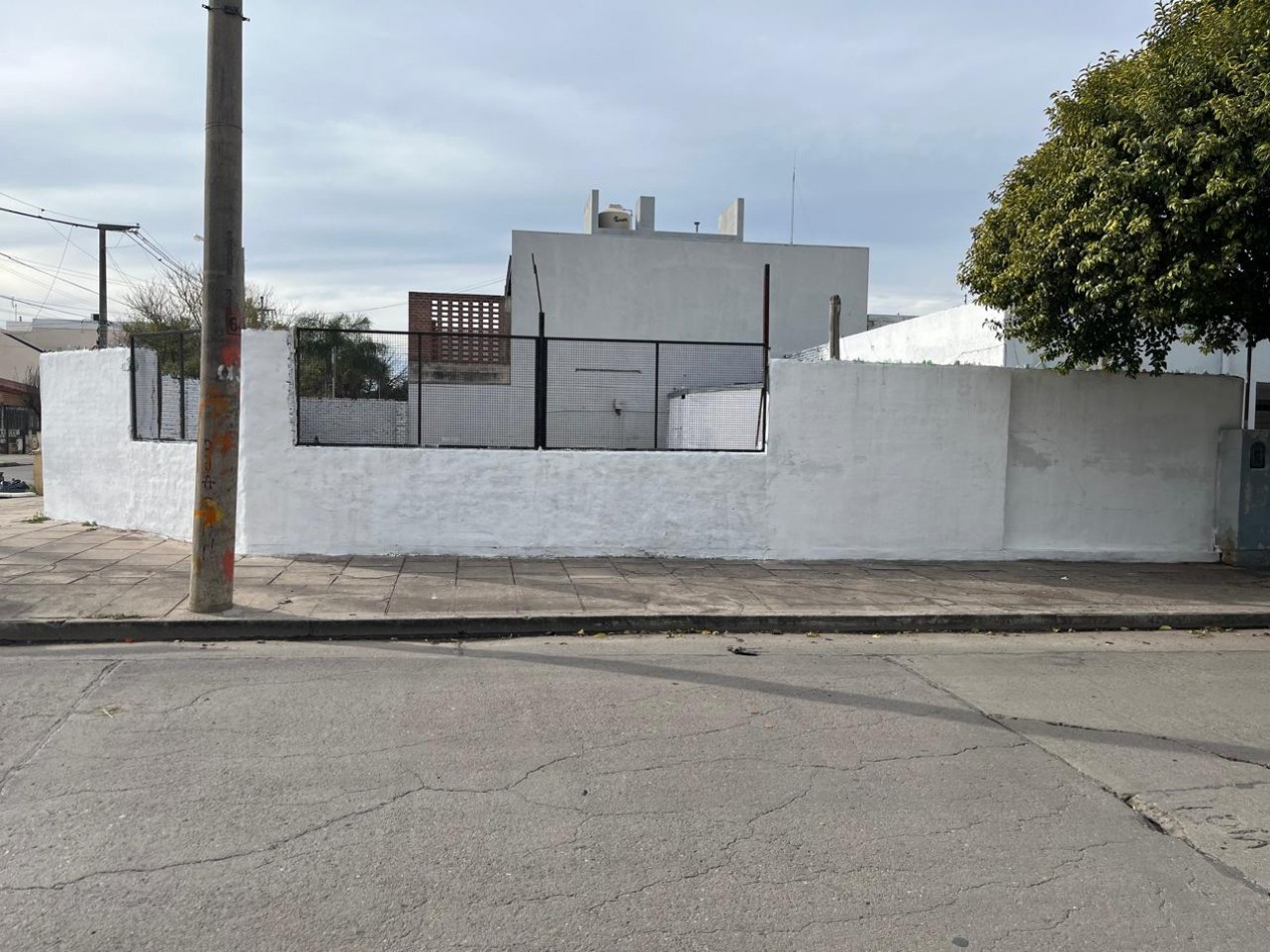 Matienzo ALQUILER terreno en esquina 300m2