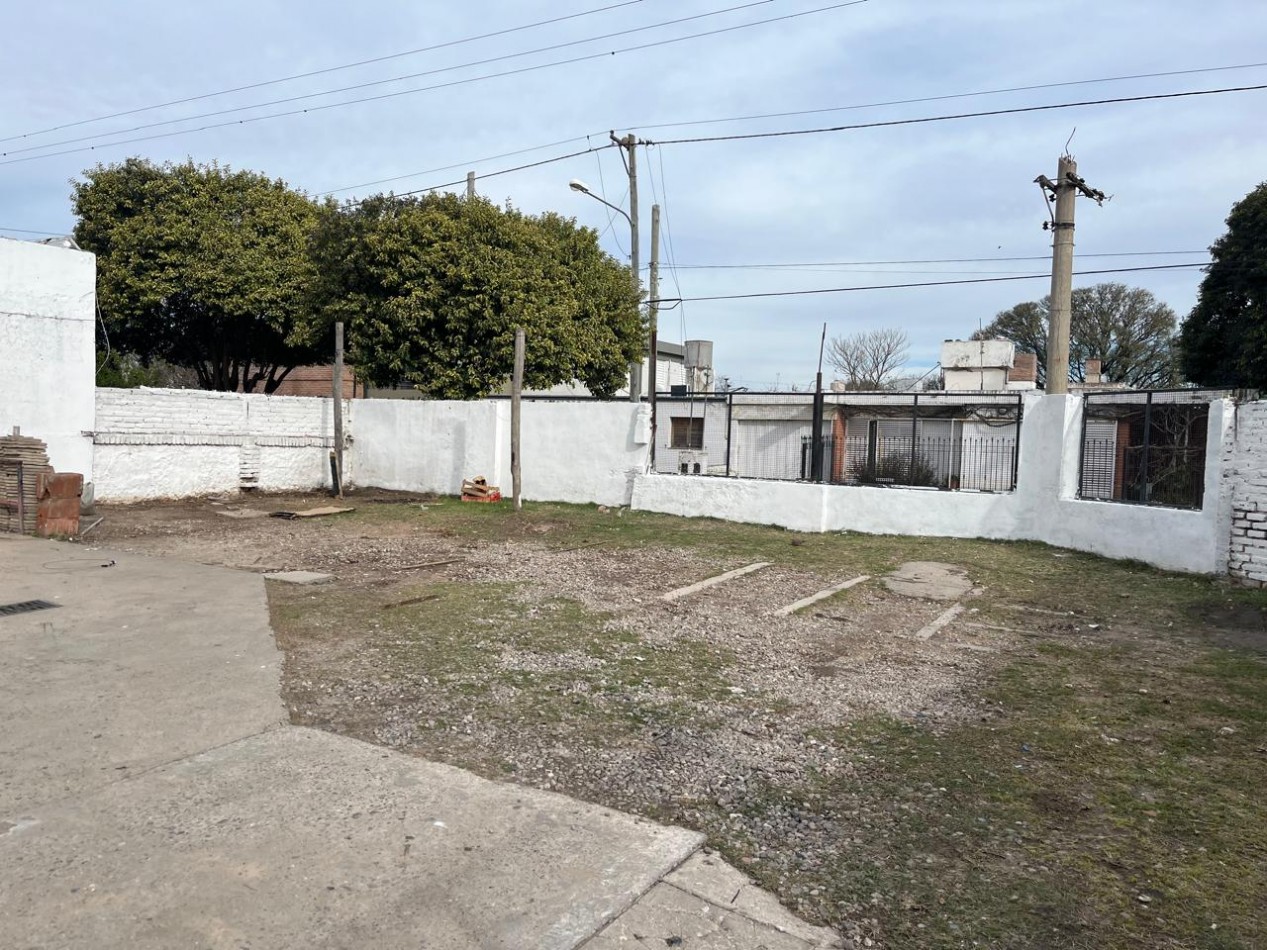 Matienzo ALQUILER terreno en esquina 300m2