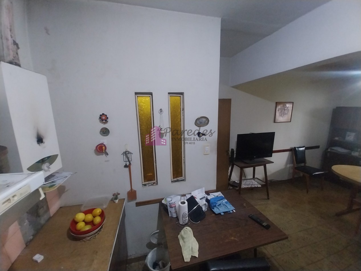 Los Naranjos casa en VENTA a refaccionar 4 dormitorios 