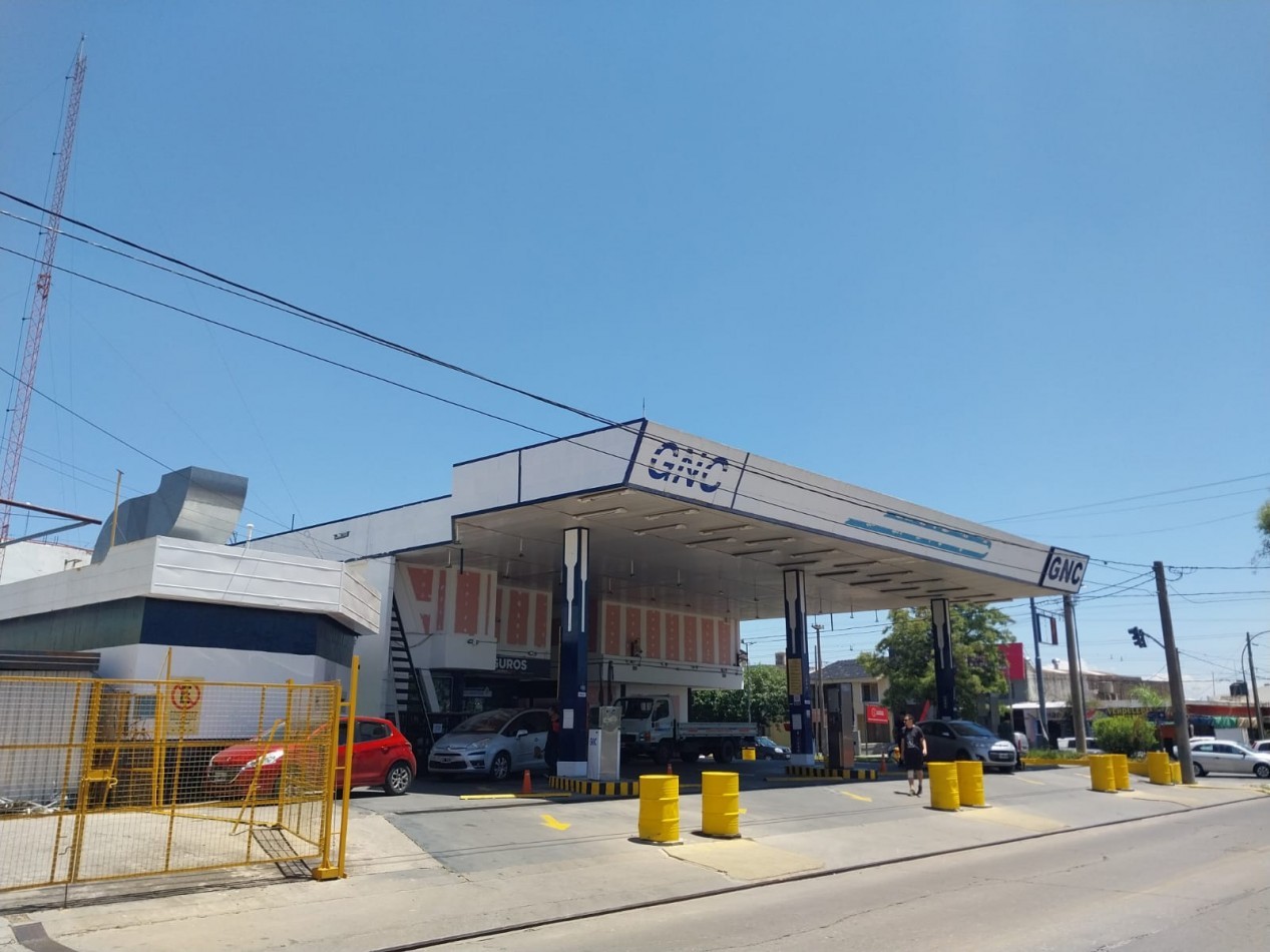 Alquiler Terreno 840m2 Av. Fuerza Aerea y Padre Lozano ideal Concesionarias Fast Food  