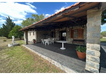 Vendo hermosa casa en Villa Sierras de Oro Malagueño