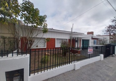 Casa venta Los Platanos 3 dor sobre calle Carcano